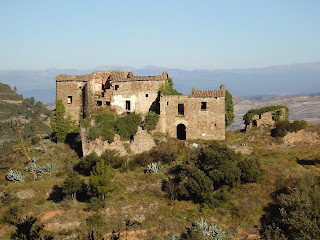 LA FINESTRA PARLADORA DE CASASSAIES. VALLS DEL MONTCAU. EL BAGES 