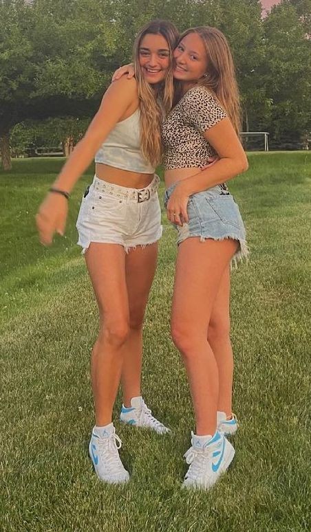 Rodeo Sex Poufs En Short