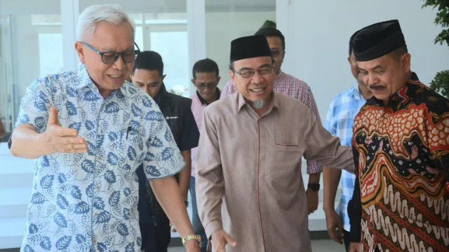 Pemko Padang Sambut Baik Kehadiran Restoran Cepat Saji Khas Jepang Milik Suwinto Sadikin