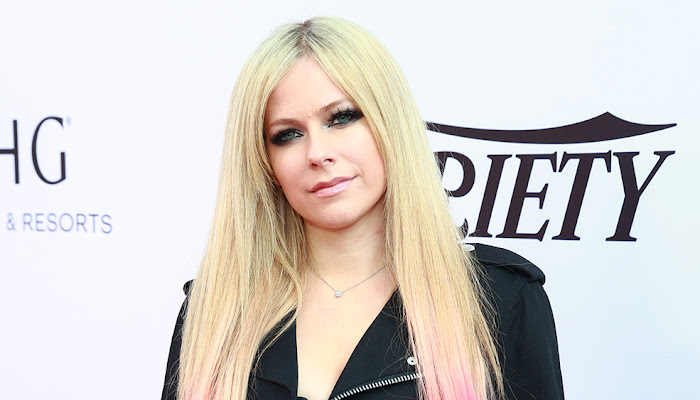 La evolución musical de Avril Lavigne, de 'Sk8er Boi' a 'Bite Me'