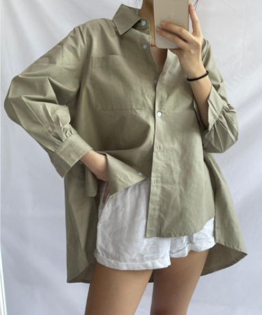 Oversized blouse coklat celana pendek putih