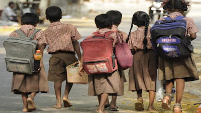 village kids going to school in india