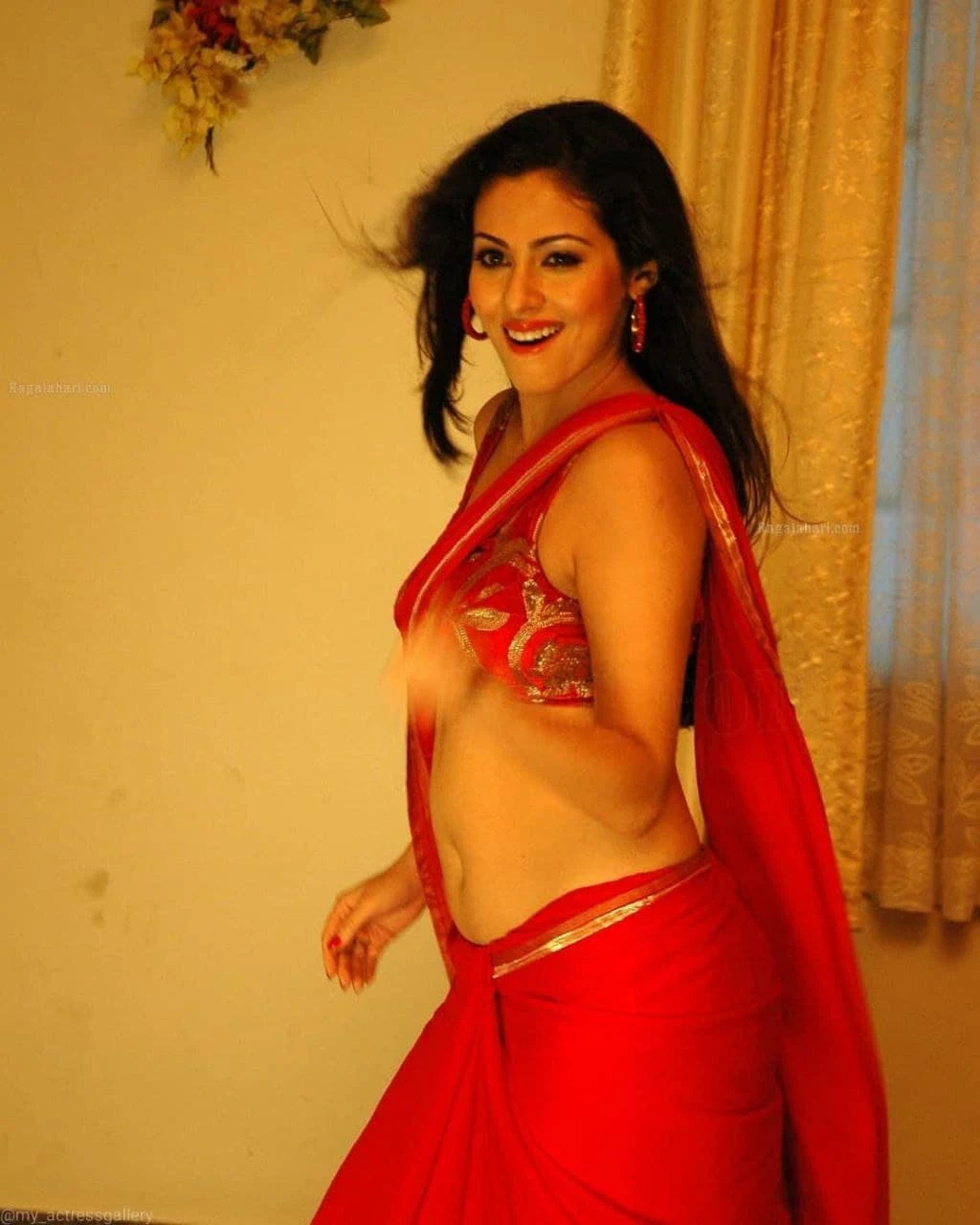 https://indianmovieandnews.blogspot.com/
