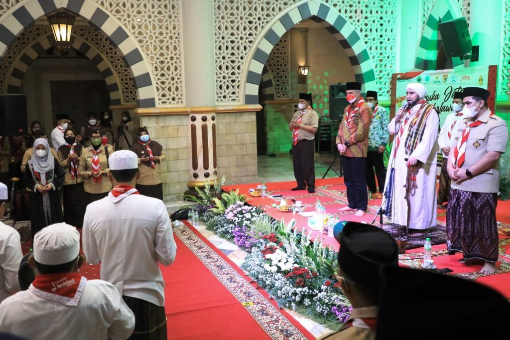 Pramuka Jateng Bersholawat, Habib Syech : Saya Dulu Anggota Pramuka