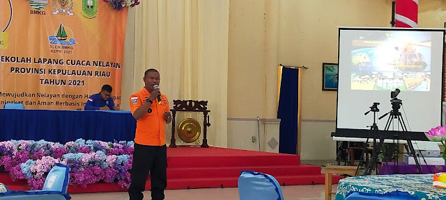 Kepala KPP Natuna Memberikan Materi Pada Kegiatan SLCN yang Digelar BMKG Provinsi Kepri Tahun 2021