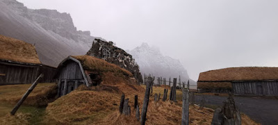 Islandia, Península de Stokksnes, Viking Village Prop for Movie.