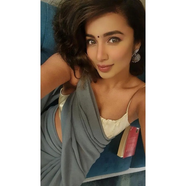 Pic Talk Of the Day: Tejaswi Madivada Latest Pictures