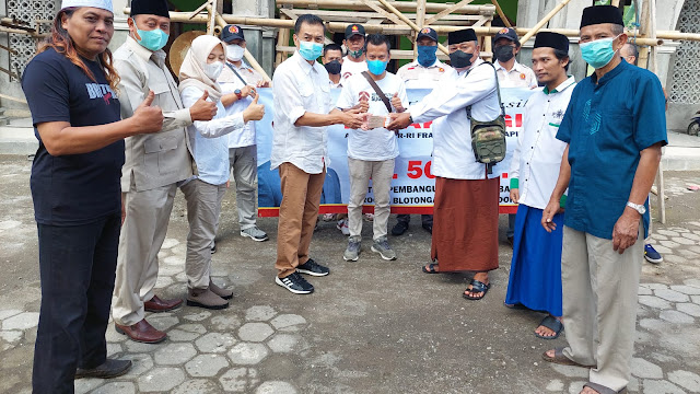 Alhmadulillah, Ketua DPC Partai Gerindra Salatiga Serahkan Bantuan Rp 50 Juta Untuk Pembangunan Masjid Baitul Muttaqin