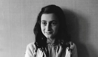 Investigação de caso arquivado leva a suspeito de surpresa na traição de Anne Frank