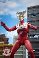 S.H Figuarts Ultraman Leo 17