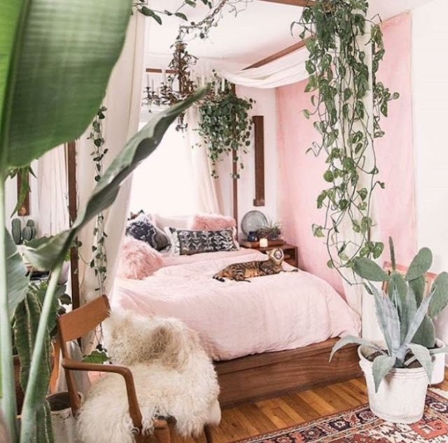 pink room decor ideas