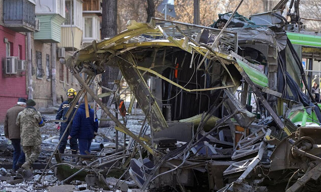 Συναγερμός για νέες αεροπορικές επιδρομές σε όλη την Ουκρανία