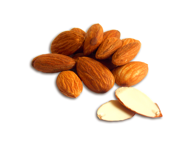 Benefits of almond oil for skin
