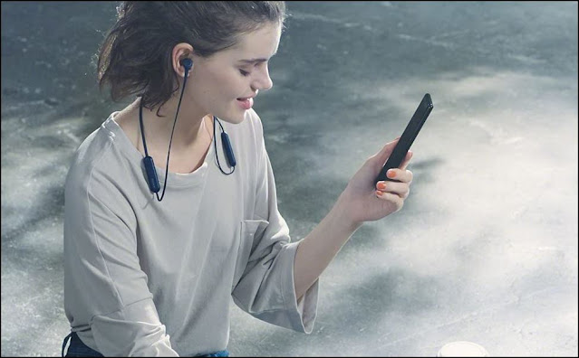 Sony WI-XB400 Wireless in-Ear Headphones