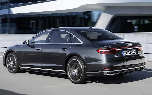 Novo Audi A8 2023 é revelado oficialmente