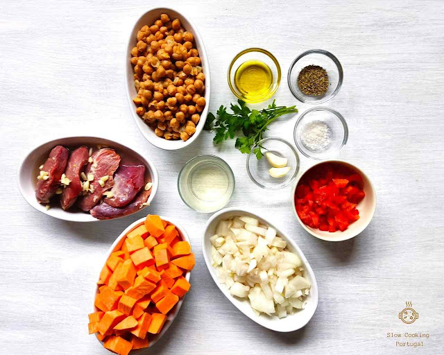 Ingredients Stewed beef with sweet potatoes and chickpeas