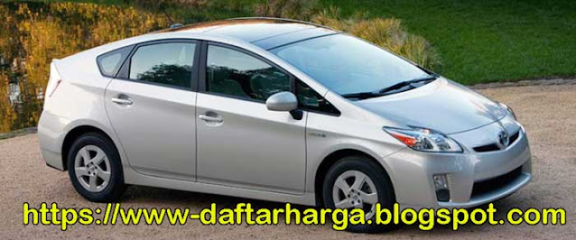 Harga Toyota Prius Baru dan Bekas (Second)