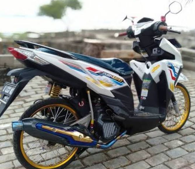 modifikasi vario 150 putih