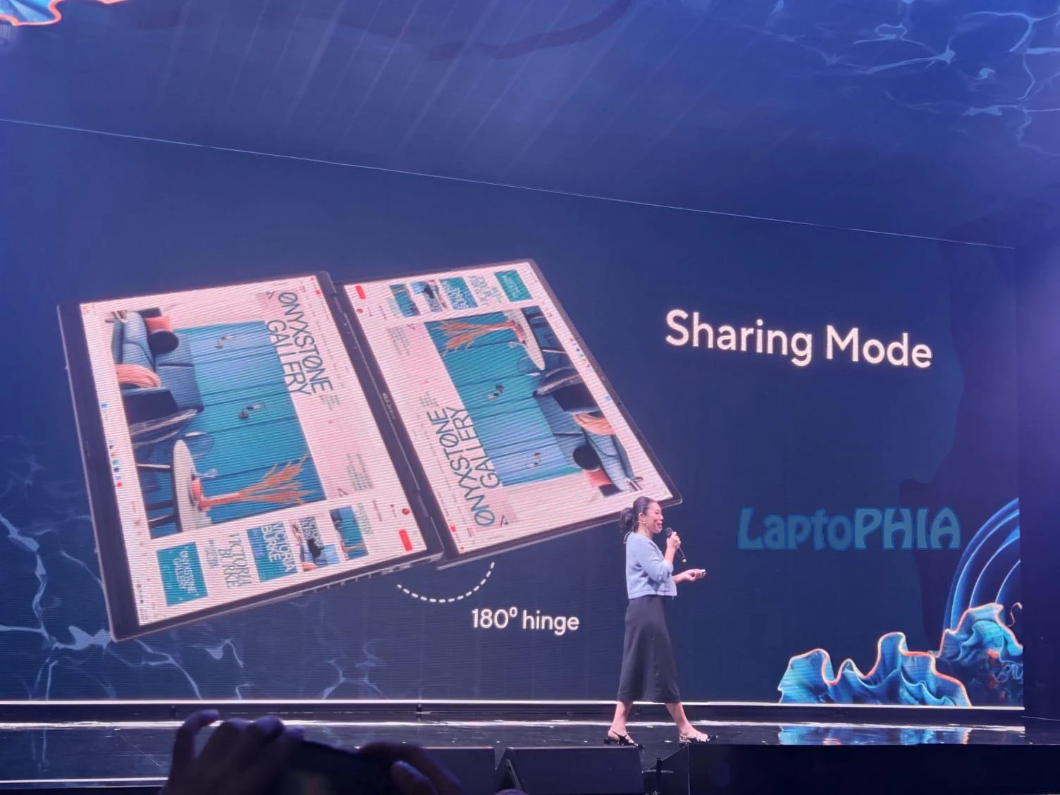 Laptop Dua Layar Asus Zenbook Duo UX8406 Resmi Diluncurkan di Indonesia