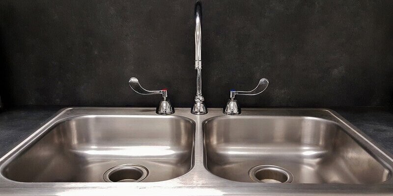 Commercial sinks for any type of establishment