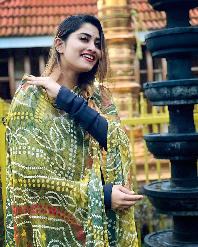 Shivani Narayanan Instagram Picuki