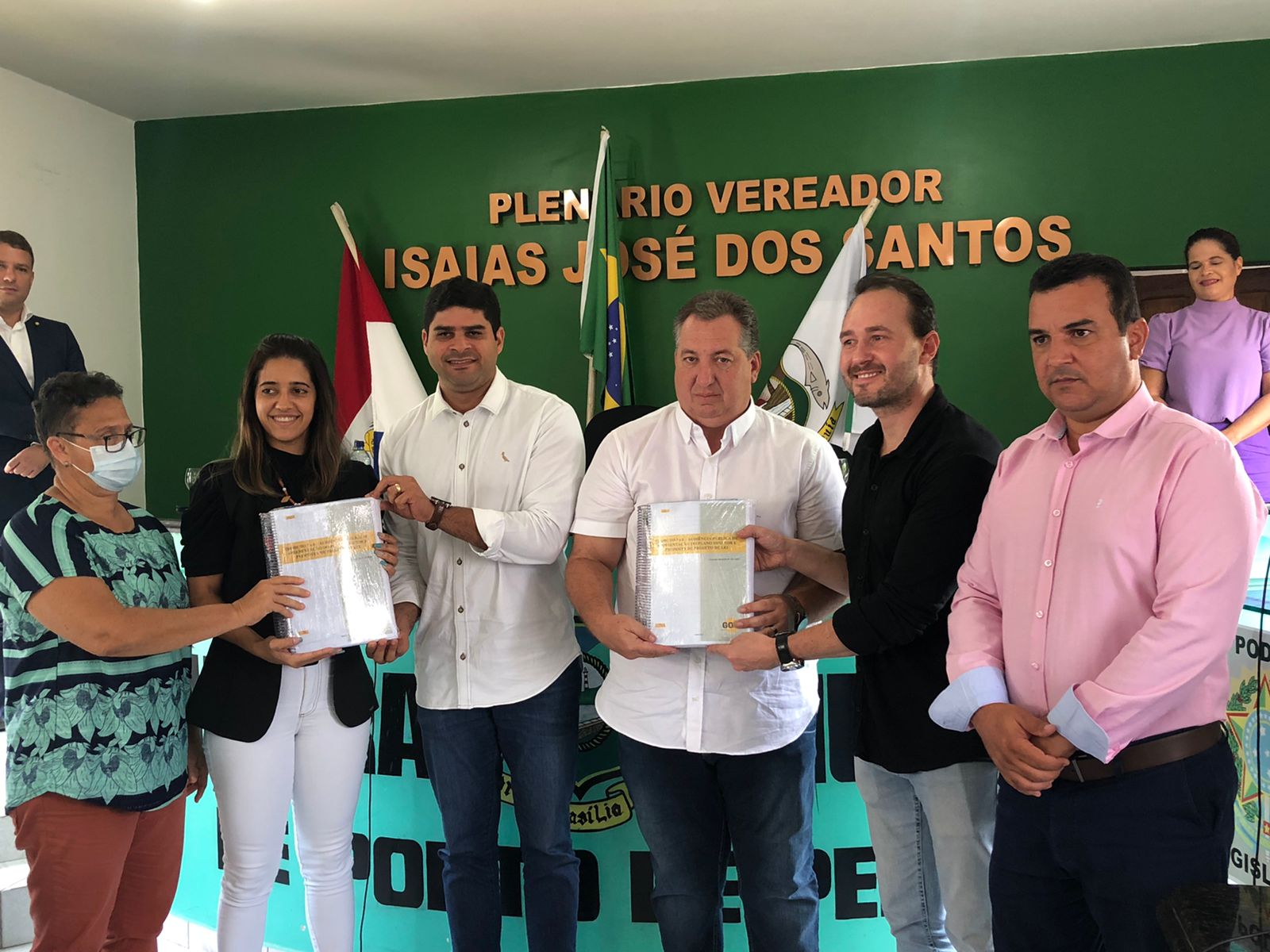 Governo de Alagoas entrega Plano Diretor de Porto de Pedras