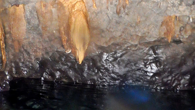 stalactite formation inside the St. Paul Cave and Underground River also known as Puerto Princesa Underground River