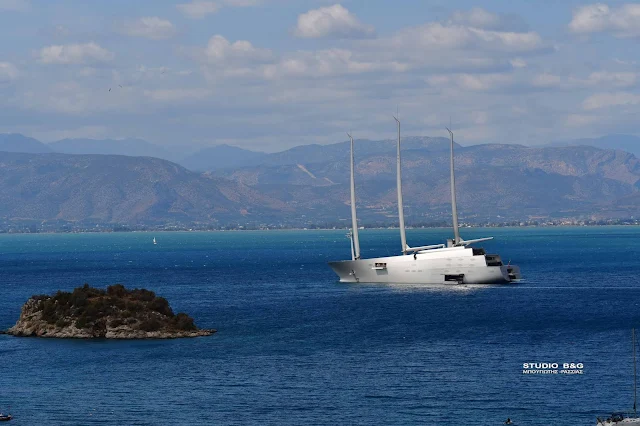 SAILING YACHT A