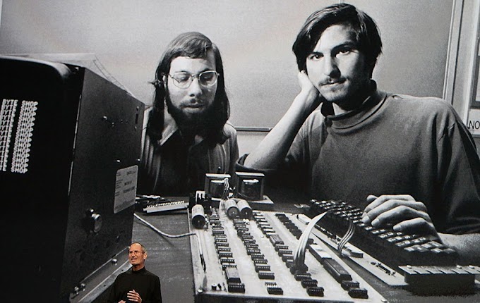¿A cuánto vendió Steve Jobs el primer ordenador Apple?