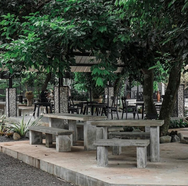 Kebun Mertua Coffee & Eatery Bekasi Lokasi