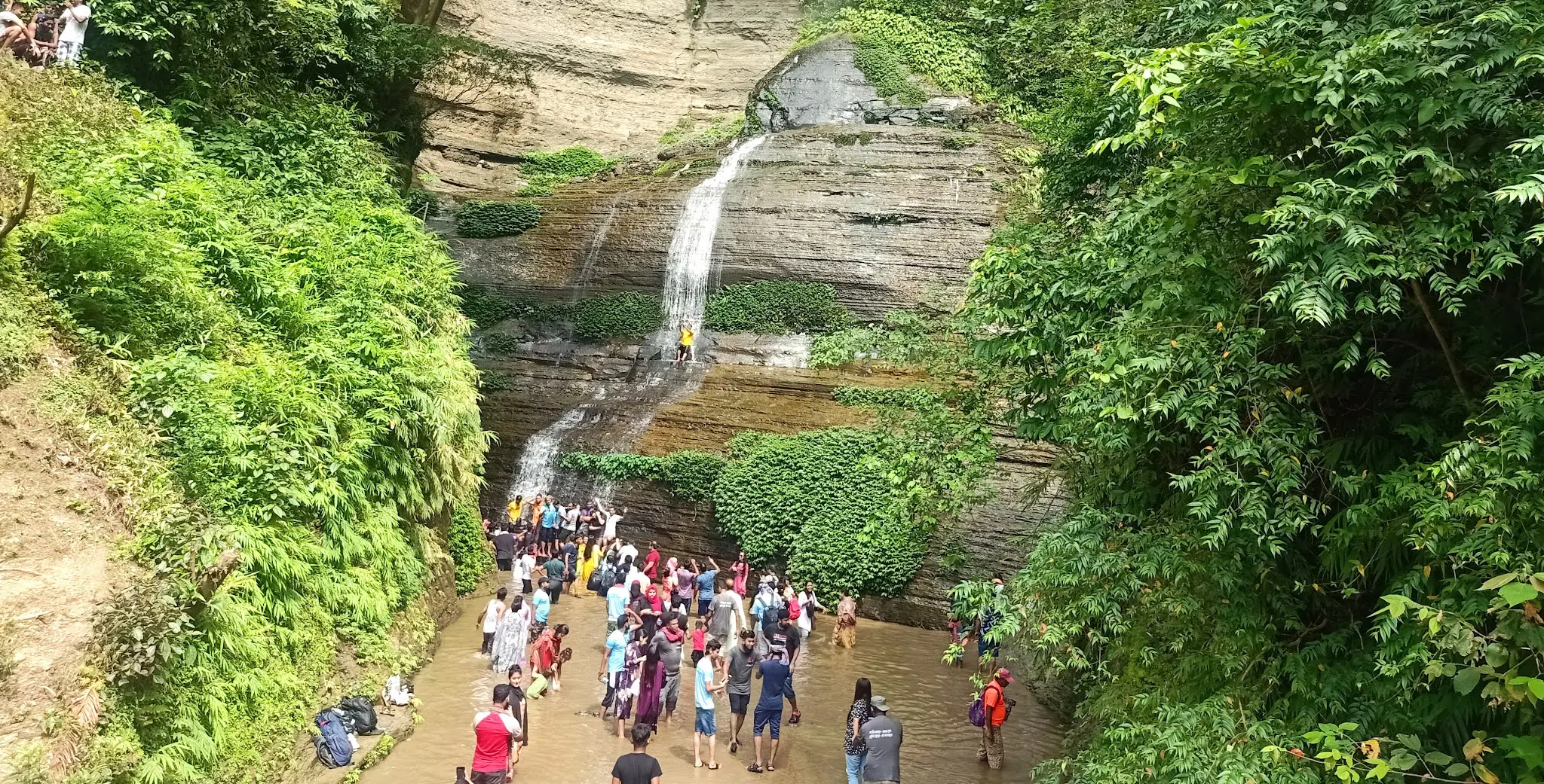 shuvolong waterfall, শুভলং ঝর্ণা, rangamati tourist spot, রাঙ্গামাটি শুভলং, বাংলাদেশের ঝর্ণা, সুবলং