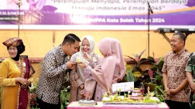 Peringatan Hari Ibu Ke-96 Tingkat Kota Solok Angkat Tema Perempuan Menyapa, Perempuan Berdaya Menuju Indonesia Emas 2045
