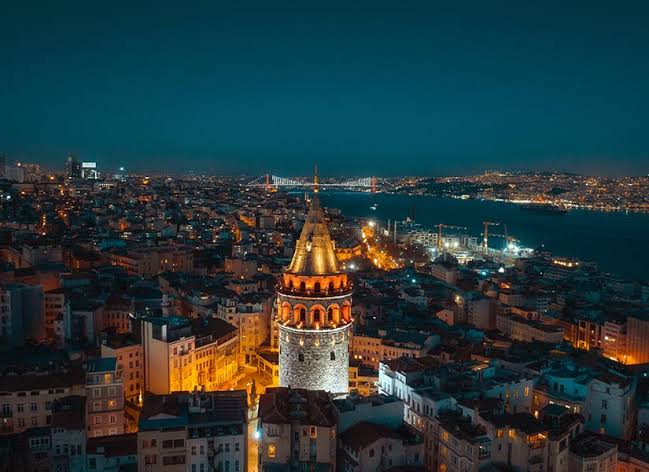 GALATA KULESİ