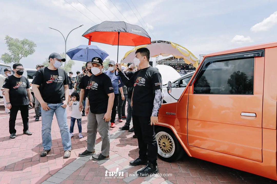 Kontes Modifikasi Mobil di Banten