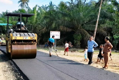 Pemkab Pasbar Awali Pembukaan Jalan Sabajulu Perbatasan Sumut