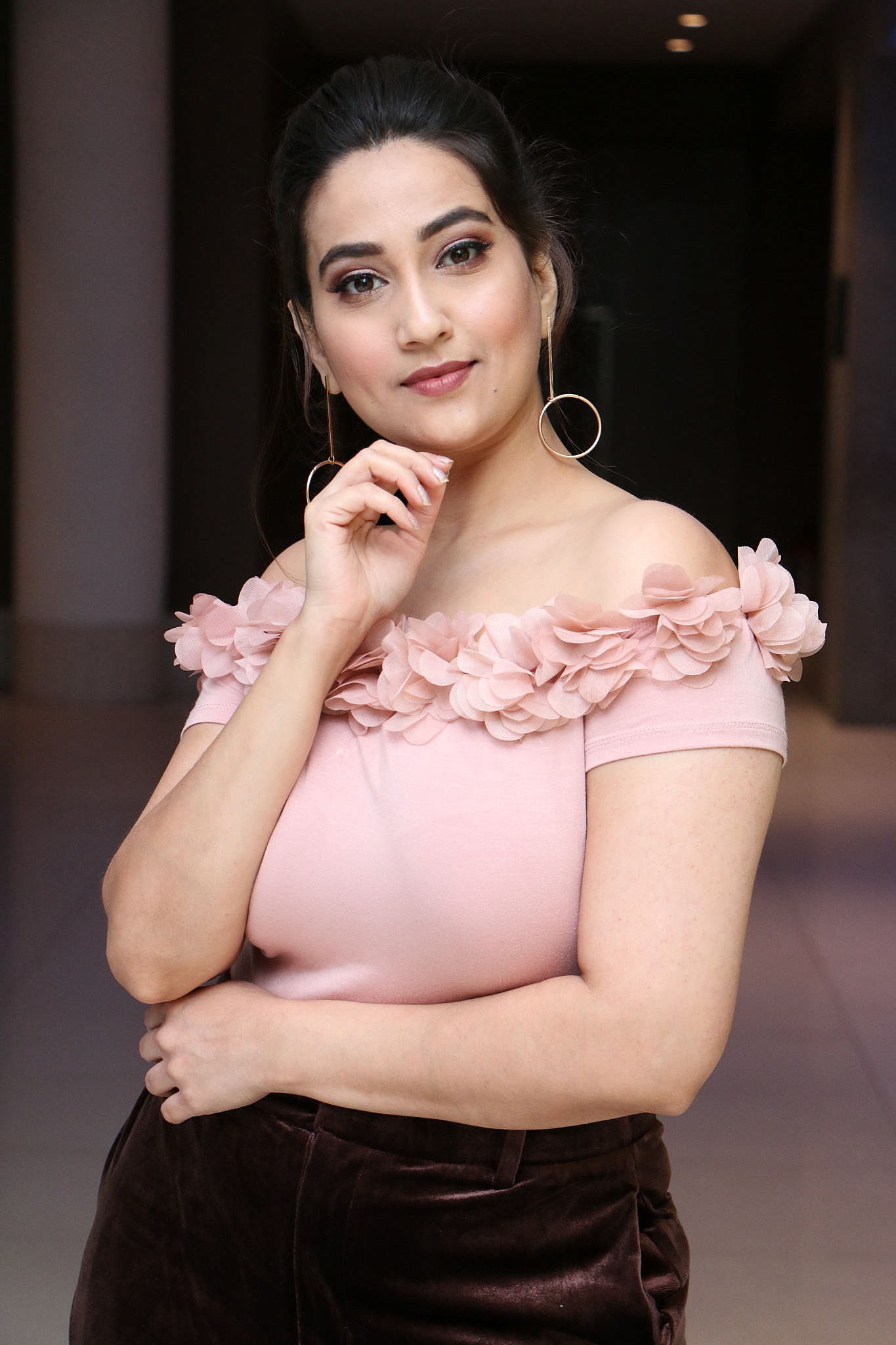 Manjusha  UHD HD Photo