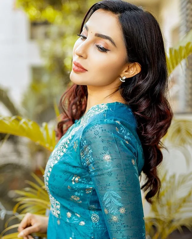 Parvati Nair Actress