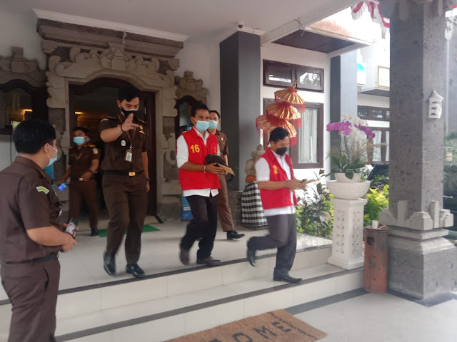   Kejari Tetapkan 7 Orang Tersangka Korupsi Pengadaan Masker Scuba Di Kabupaten Karangasem