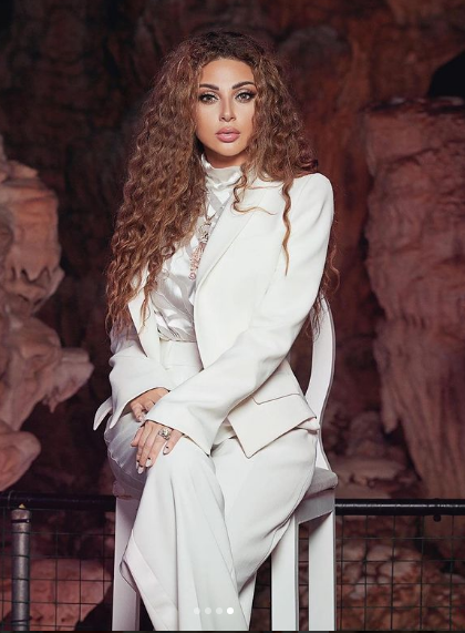 https://www.nojoomelfan.com/2021/12/Myriam-Fares.html