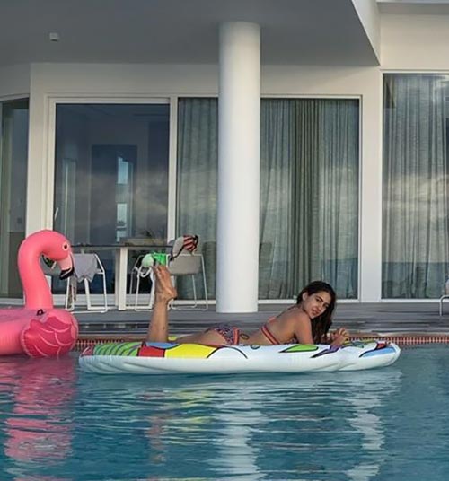 Sara Ali Khan bikini swimsuit hot bollywood actress