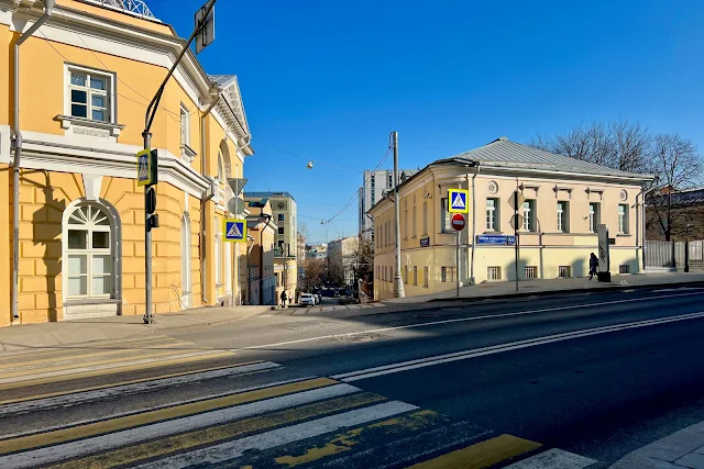 Яузская улица, Тетеринский переулок, Верхняя Радищевская улица