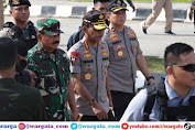 Panglima TNI dan Kapolri Hadiri Acara Bakti Sosial di PLBN Skouw Papua