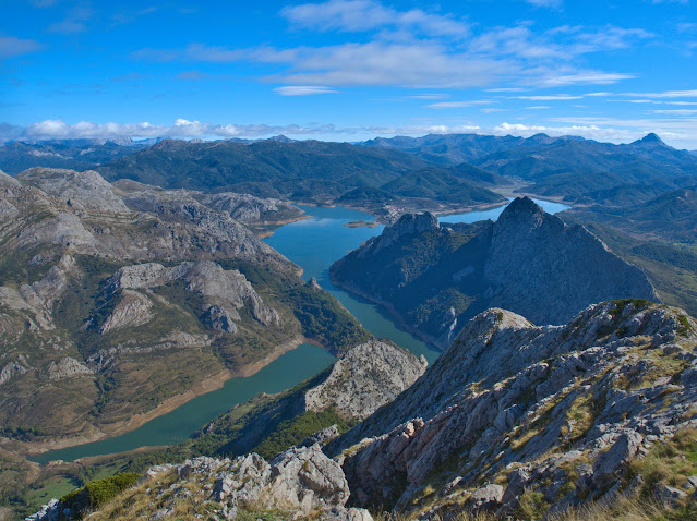 Peñas pintas gilbo huelde riaño salas montaña embalse