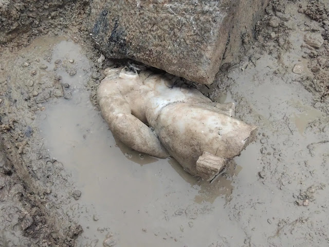 Marble statue of Herakles unearthed in Aizanoi