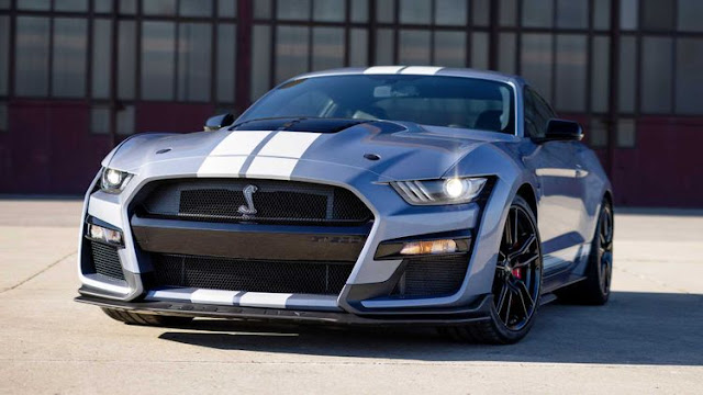 https://oto.alber.id/2021/12/ford-mustang-shelby-gt500.html