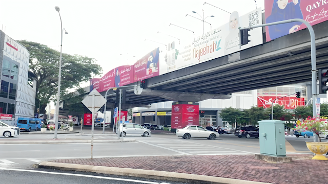 Caltex Ad Kota Bharu Digital Pillars LED Billboard Advertising Malaysia Kelantan Digital Outdoor Advertising