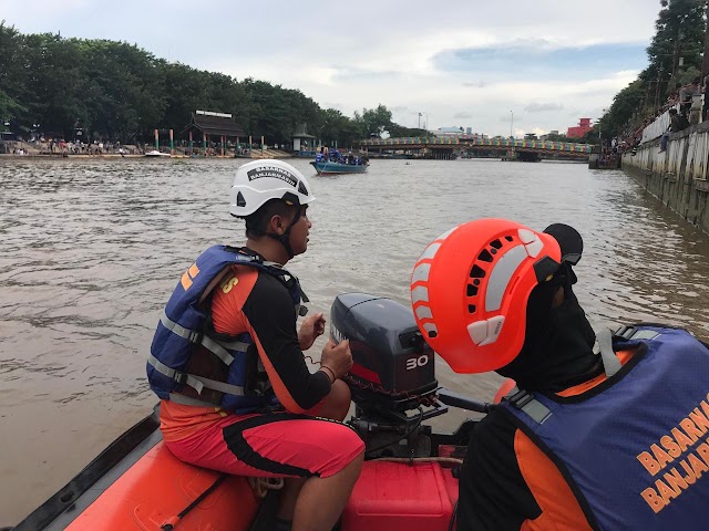 Relawan BPK Dikabarkan Tenggelam di Sungai Martapura, Basarnas Banjarmasin Lakukan Pencarian