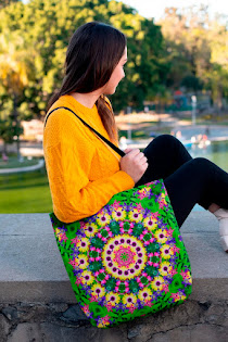 Daisy Mandala Tote Bag