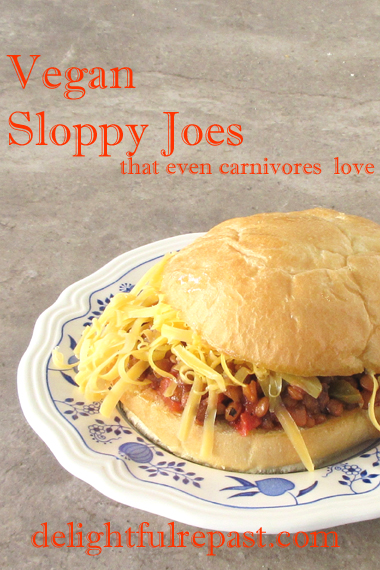 Vegan Sloppy Joes Everyone Loves / www.delightfulrepast.com