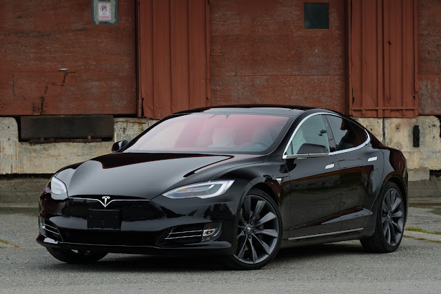 2016 Tesla Model S (facelift 2016) P90D (463 Hp) AWD